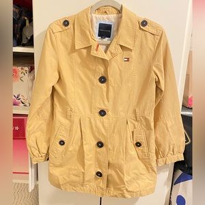 Tommy Hilfiger trench coat 🧥 big girls XL beige